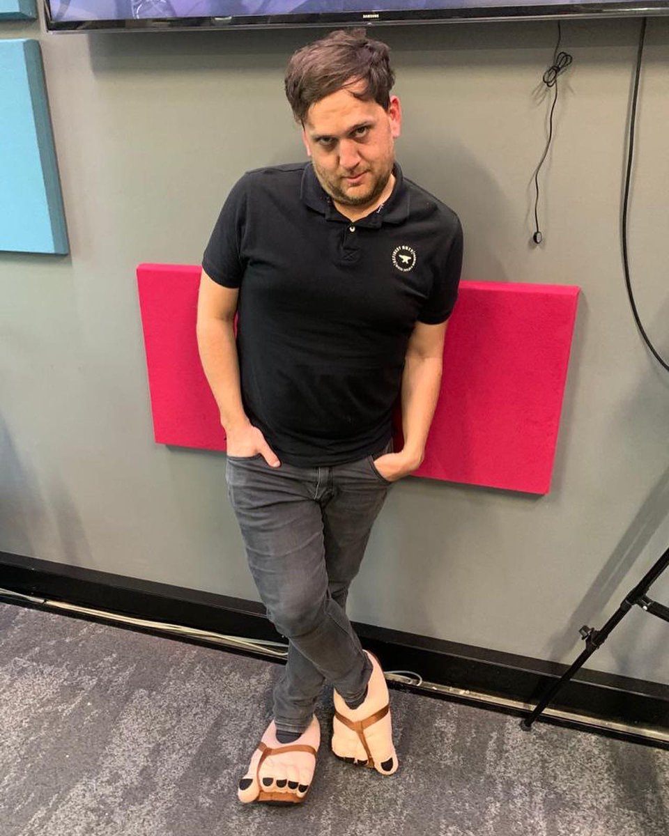 RubenDelmage's tweet photo. Bringing sexy back pappa!!!!! But scheme ek kort #pedicure.........??
Check https://t.co/8ymxRKDhQz uit vir meer info!!
@ReachForADream
@wimpy_sa
@GrootFM
#SlipperWeek #virtualslipperweek #ReachForADream https://t.co/MZvnlCfDHN