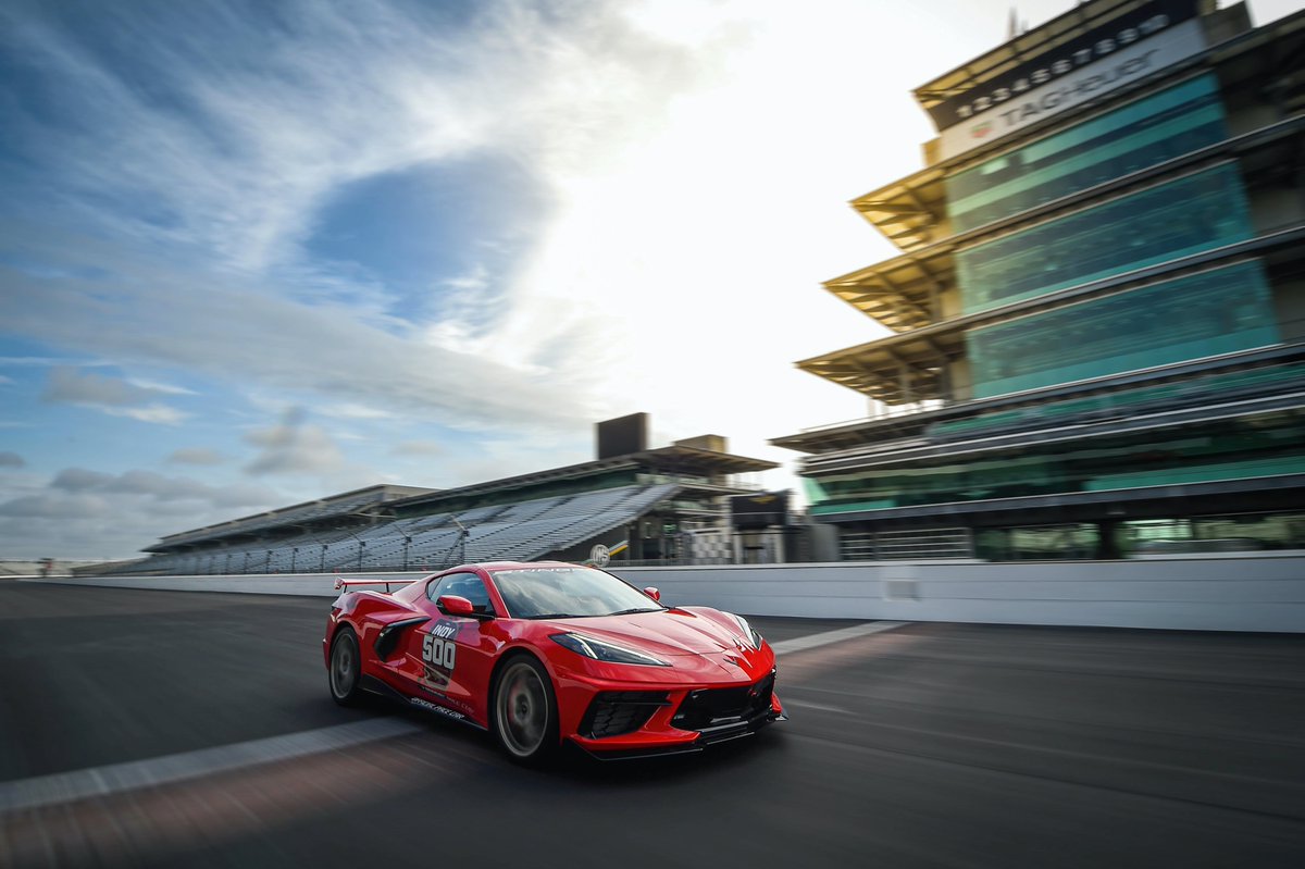 IMS's tweet photo. 🚨 RACE FANS 🚨

Get your first 👀 at the official @TeamChevy Corvette Stingray that will lead the field to green at this year's #Indy500! 🔥🔥🔥

#INDYCAR | #Indy500 https://t.co/SvAsPxkvvU