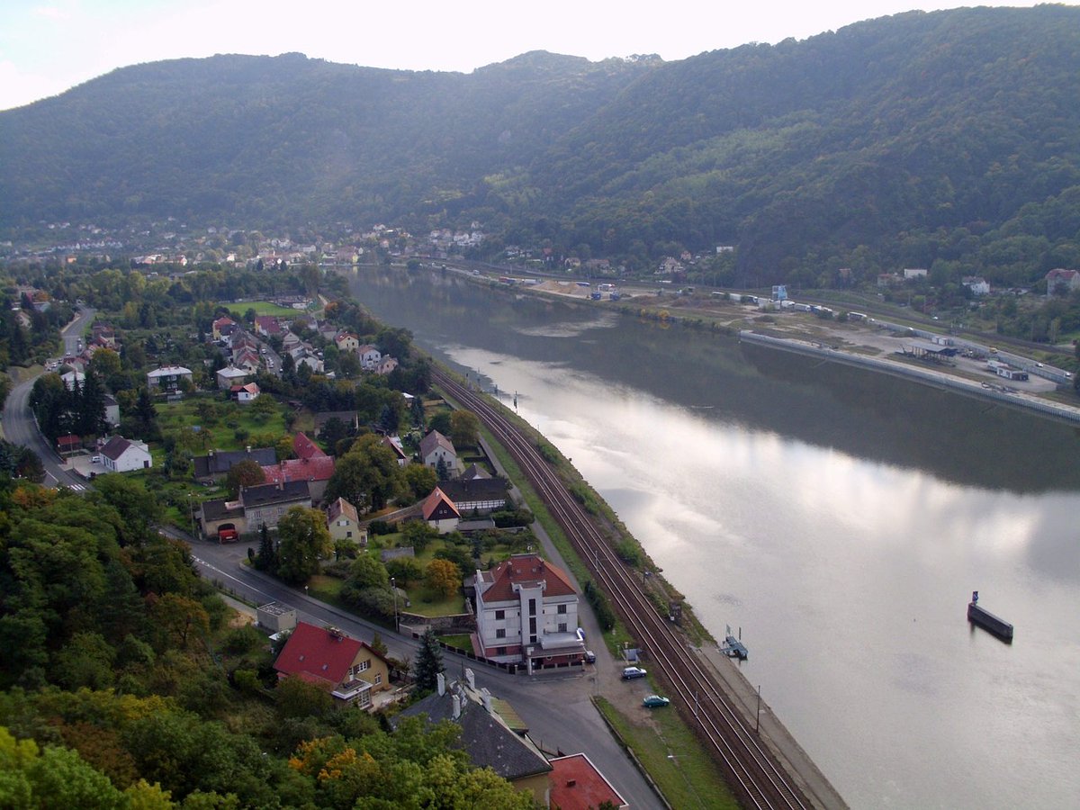 lookforplace's tweet photo. #River #Elbe #Labe #Usti #Nad #Labem #Travel #Photography #Czech #Republic https://t.co/bRpMpx5e70