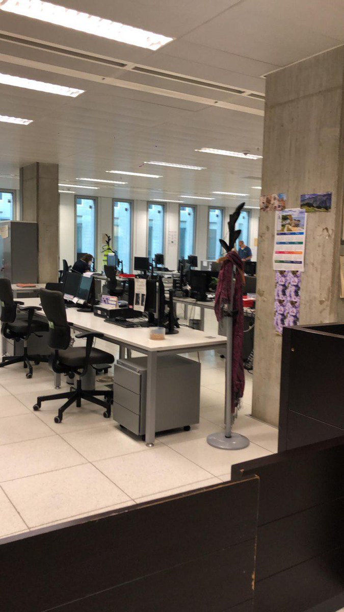 EugenioRibon's tweet image. Decanato de Barcelona hoy, según nos comentan los compañeros de Procura. Así pretende ⁦⁦@justiciagob⁩ descolapsar la justicia. Ni el tato... excepto abogacía y procura con agosto hábil...