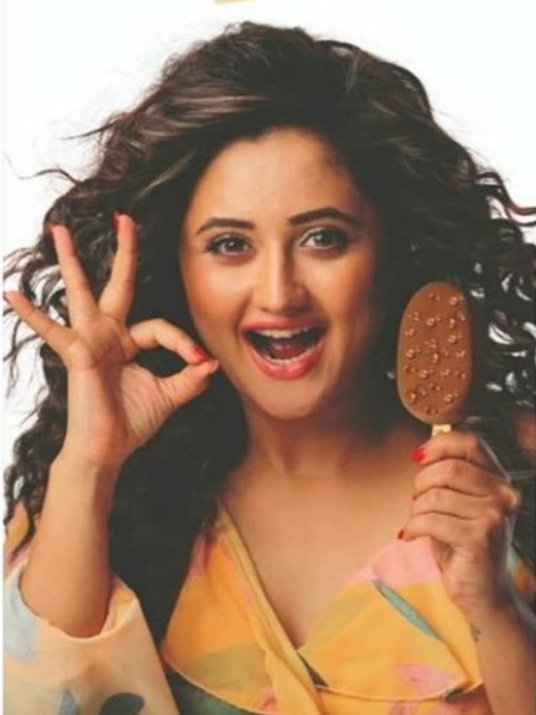 Here thread for my Mithu love uu ♡Missing u onscreen.. @TheRashamiDesai Rashami Desai as Jerry