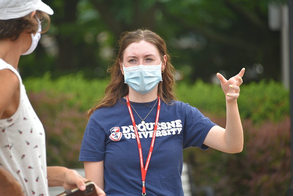 duqedu's tweet photo. .@DuqOrientation has adjusted its traditional schedule to permit physical distancing for students and staff. Learn more through the Guidebook app and see what they have planned for you this year: https://t.co/SVetXILZ4h #Duq2024 https://t.co/mg79iYdxGT