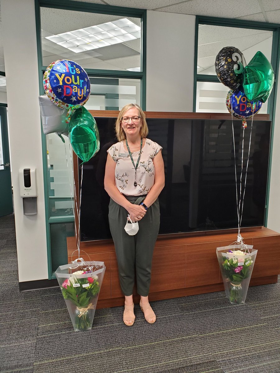 Congratulations on 25 years Linda! Thank you for all that you do at TD 💚 @AndyCribb_TD @CSir_TD