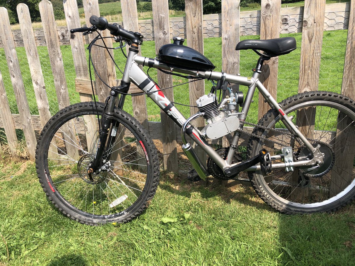 What could possibly go wrong 🤦‍♂️ #anything <a href="/tonyweb06632739/">tony webster</a> <a href="/46Webby/">Adam TopGun Webster</a> <a href="/guzzicraig/">craig</a>