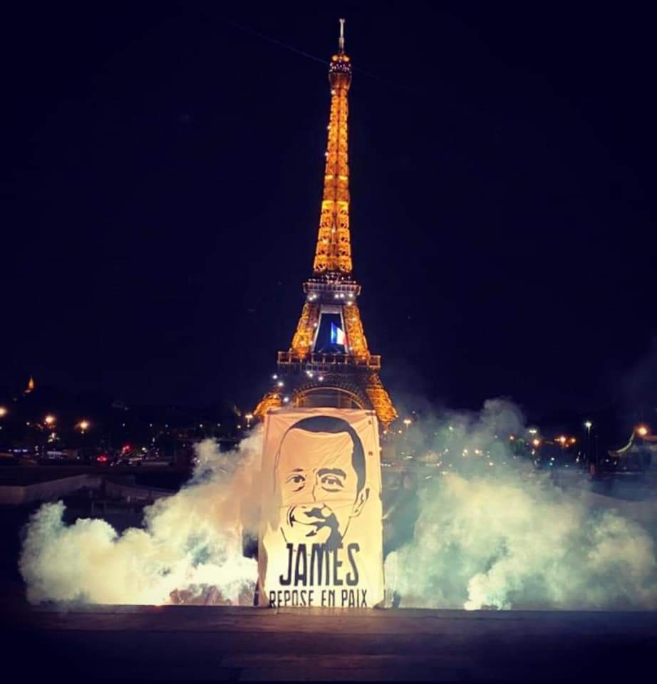 Co_Ultras_Paris's tweet photo. VAINCRE POUR L'HONNEUR !!
VAINCRE POUR JAMES.
VAINCRE POUR NOUS 
@PSG_inside #PSGATA https://t.co/w5St2J4osT