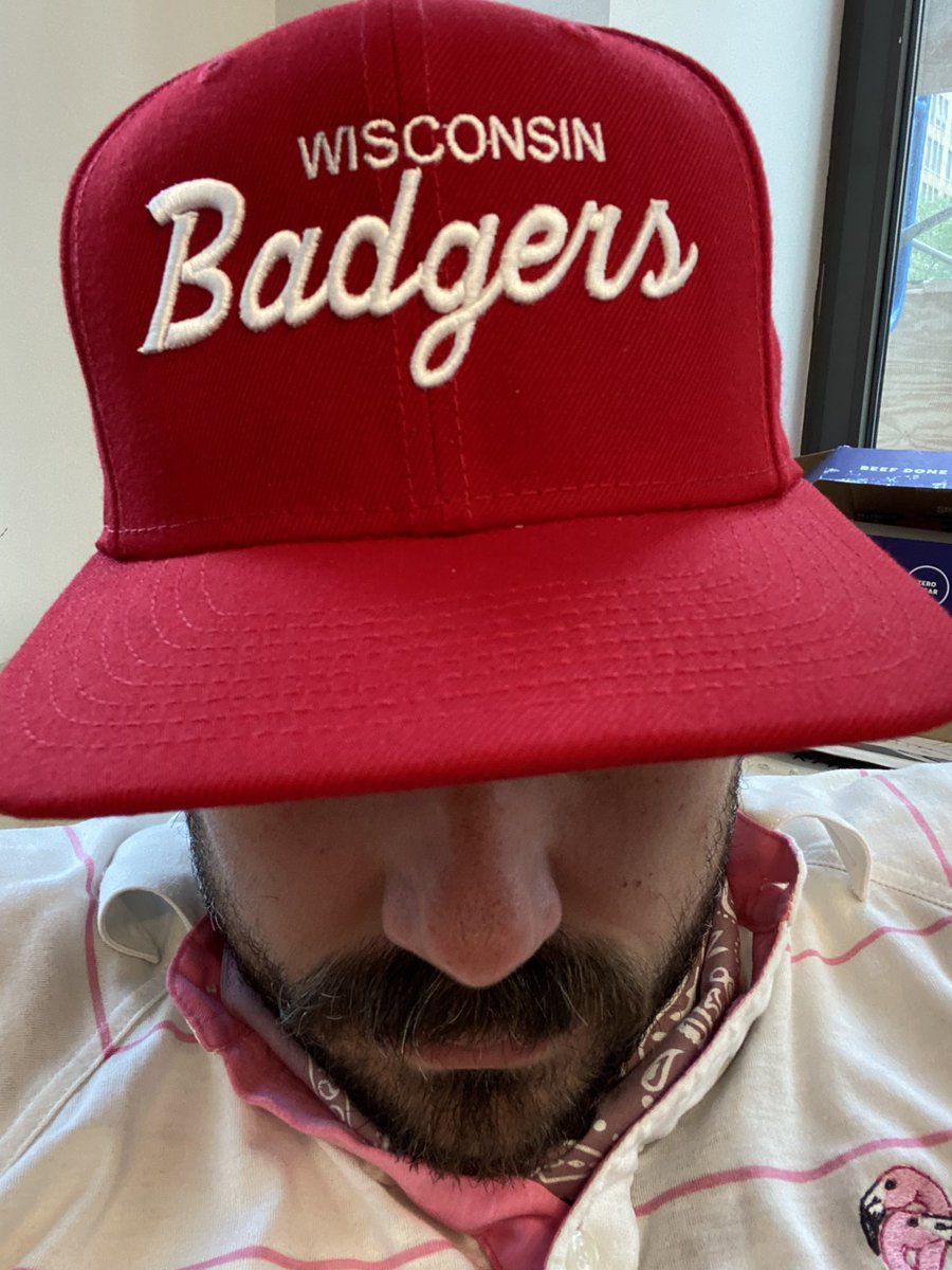 BarstoolBigCat's tweet photo. Hat of the Day - Pain https://t.co/p25HRKLSlc