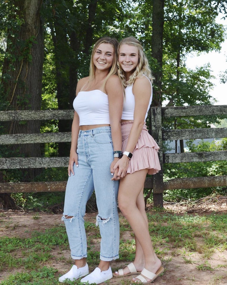 Keepin It Cute And Casual🤩 With Our Fav Besties @danijorr99 And @daradoodle2 😍💓
Shop Store Full Of NEW Back To School 📝📚 Pre Fall Transitional Fits🌟 In Store Today From 10-6!
Or Shop Online With FREE SHIPPING ALWAYS🤩
DM Us Or Call The Store At 919-552-0003 If We Can Help