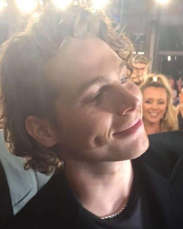 ✨