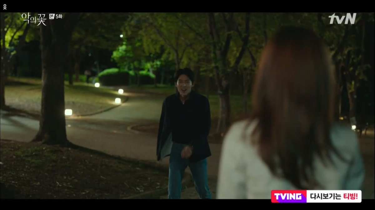 WOW THAT PREVIEW IS GIVING ME ALL TYPES OF FEELS. OMG. WERE GOING TO SEE HEE SEONG PROPOSE TO JIWON!!!!  #FlowerOfEvil