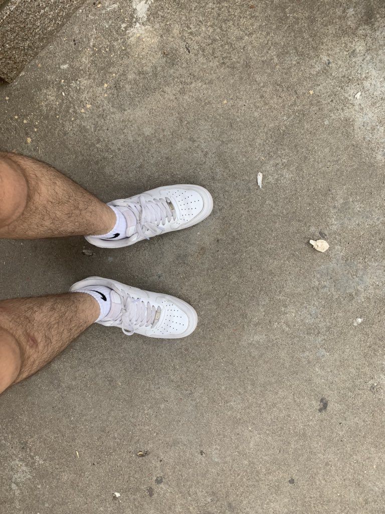 mickeyyyyy13's tweet photo. which one？ https://t.co/Ag3NB7SBLb