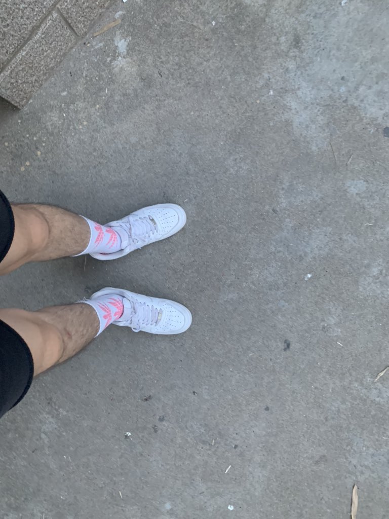 mickeyyyyy13's tweet photo. which one？ https://t.co/Ag3NB7SBLb