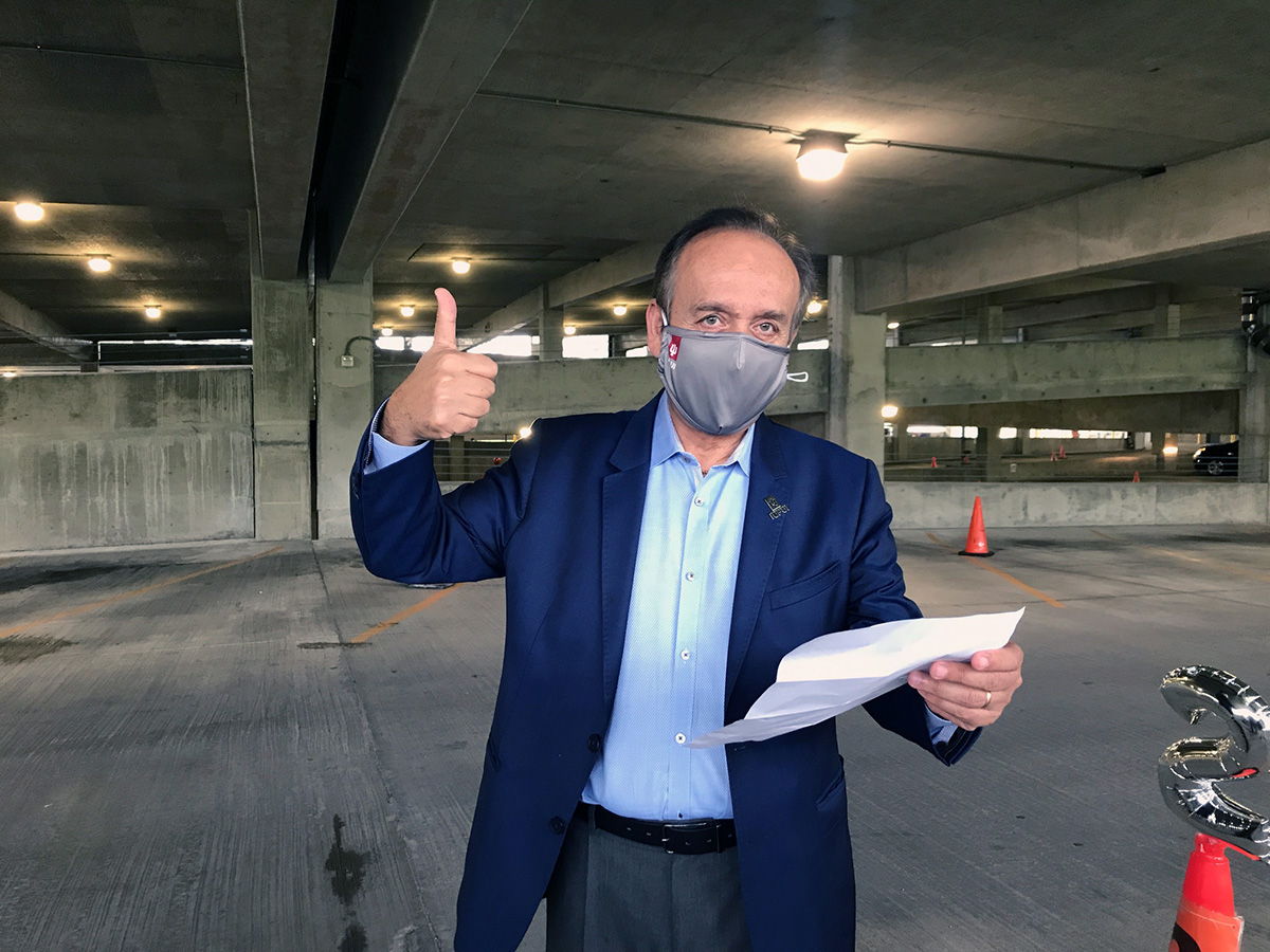 Very much appreciate all the staff &amp; volunteers working hard to ensure a safe move-in for Jaguars. Got tested myself this morning &amp; the process was quick, simple &amp; smooth. So happy to see students on campus again. #IUPUIStrong
