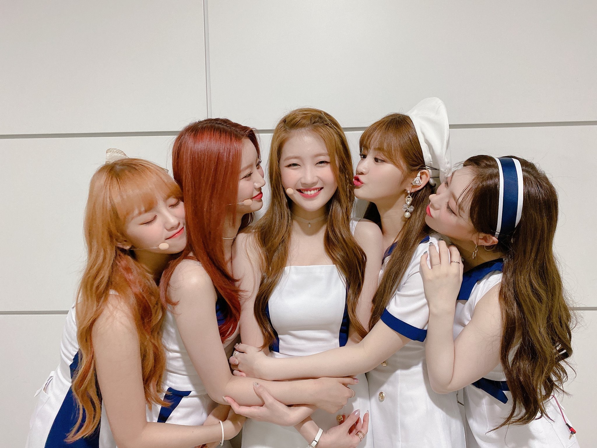 EfOrBtwXYAECIk3?format=jpg&name=large