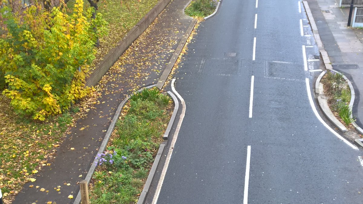 We want steady, slow rain, failing at the right time, say just before midnight!We also want pollution control, regulator inspections, more green spaces to soak up rain ( https://www.london.gov.uk/what-we-do/environment/climate-change/surface-water/alma-road-suds-project#:~:text=Alma%20Road%20is%20a%20busy,to%20take%20lots%20of%20rainwater). Sewer overflow notifications...5/5