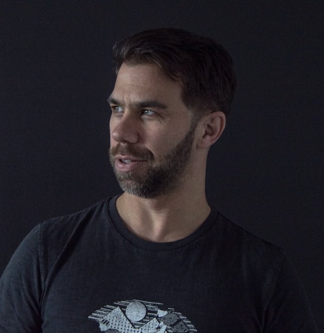 SOtechnology's tweet image. TEAM SPOTLIGHT
Richard Burch, Creative Director,
There isn’t much Richard hasn’t done in the design world having worked on Print, Media, Brand Direction and Web Design for brands like Mercedes-Benz, Yamaha and many, many more!
#Creative #Designer #UX #UI #Branding