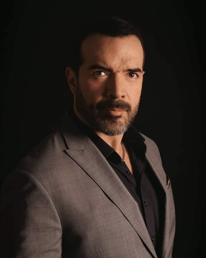 "Entre las cosas hay una de la que la que no se arrepiente nadie en la tierra. Esa cosa es haber sido valiente."
Jorge Luis Borges.
. 
. 
. 
Fotografía: <a href="/GPlasenciaa/">germán plasenciaa</a>
#ActorsLife #portrait #RobertoUscanga  #ileanapereirarepresentacionesartísticas