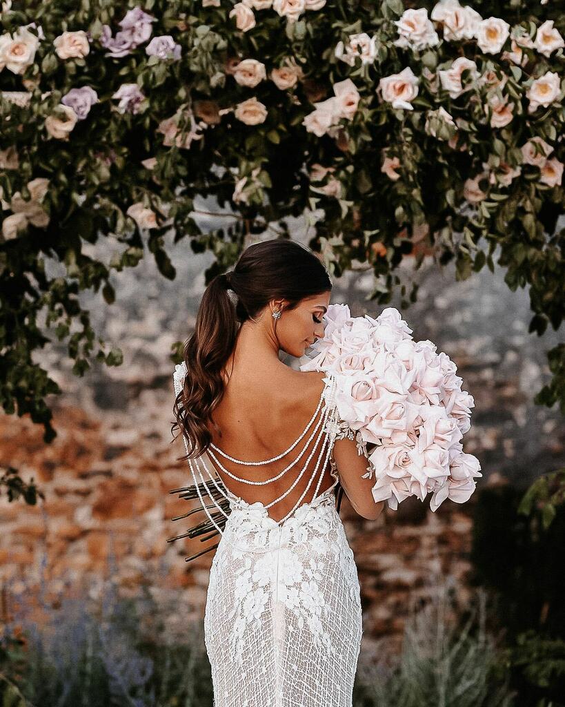 GaliaLahav's tweet photo. A BACK OF DREAMS // Our Rhiannon is available now at our Miami Flagship store! Check out our stories to book an appointment or DM us for more information β€οΈ @5ive15ifteen #GLMiami #GaliaLahav #GLCouture https://t.co/589awNOVws https://t.co/RBstUBfU3p