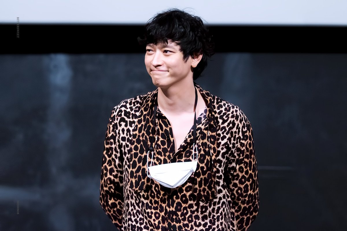 200808 #강동원

blog.kakaocdn.net/dn/subz9/btqGA…