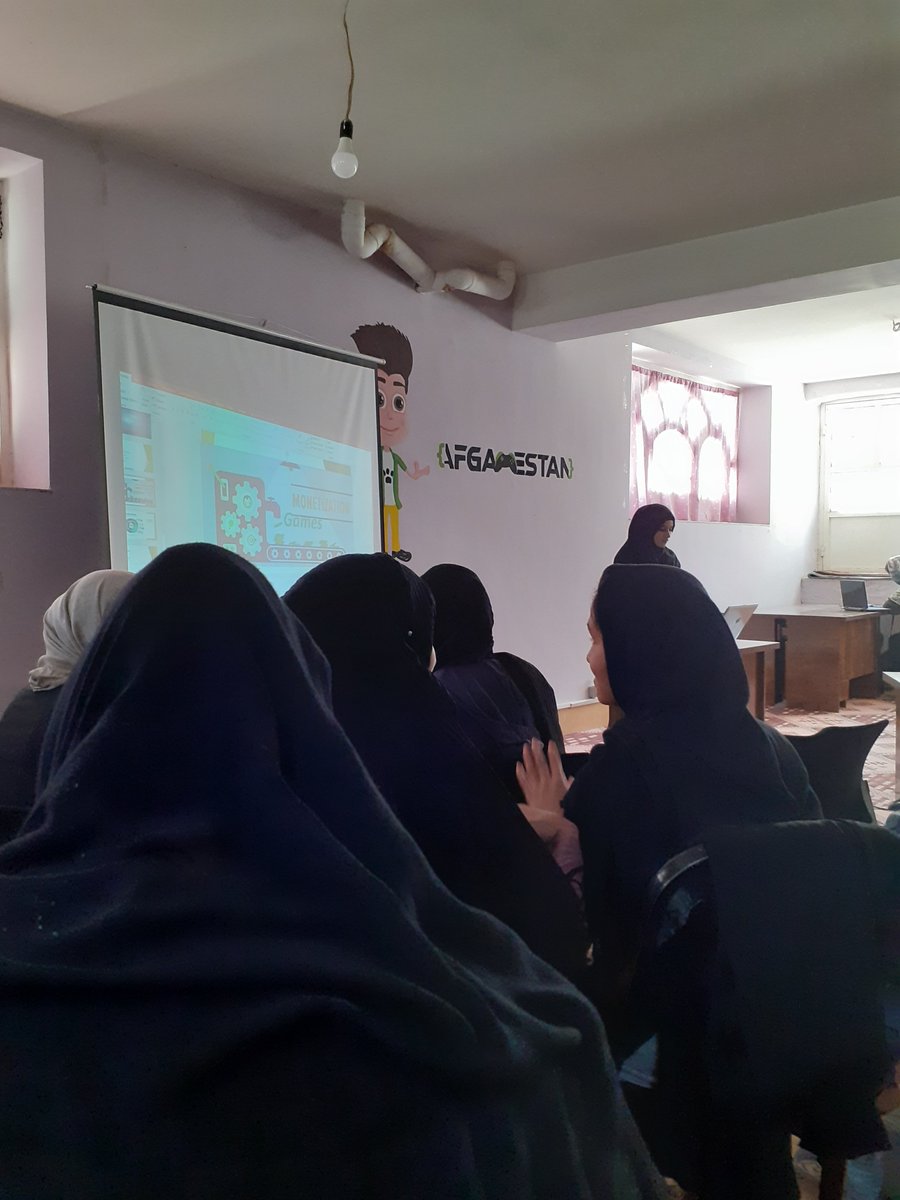 kimia_azizi's tweet photo. At #today's #event we #introduced #unity3d to #people and they get #familiar with #unity3d and it's #usages in different #industries such as #gamedevelopment, #architectuer #visualization, #Cinematography and etc...
It was #good #moments.@afgamestan @unity3d #unityEvent #gamedev https://t.co/ADYEG9TpV6