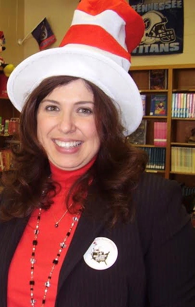 MNPSLibraries's tweet photo. We are happy to announce that Carolyn Stockdale will be in the @MadisonMiddle Library this year! Welcome, @mnpslms! #mnpslibhack #BackToMNPS https://t.co/BdZ6z9tHHl