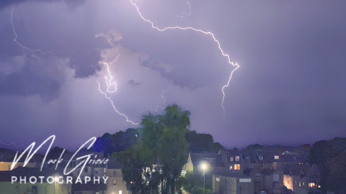 MarkGrieve's tweet photo. What a storm last night! Thoughts with those effected by the aftermath today. Three shots of forked lightning over Fife last night. 

https://t.co/qwi407zlRG https://t.co/EFVdLIkBRw