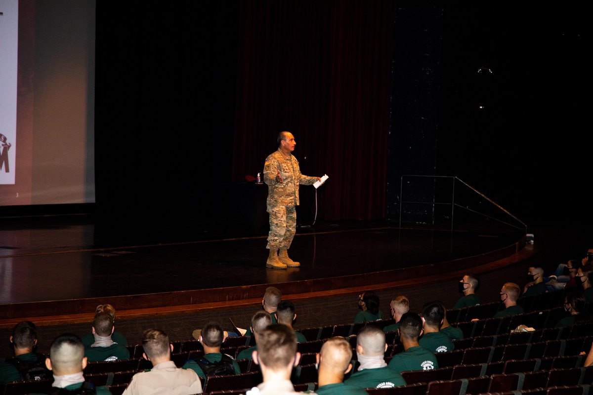 TAMUCommandant's tweet photo. “You represent the future of the @AggieCorps and @TAMU. You are part of a legacy that spans 144 years.” 

Today, I had the opportunity to officially address the Class of 2024. I'm impressed by these new cadets and look forward to seeing them succeed in the Corps! #tamu24 https://t.co/Kx4QW0ZvRI