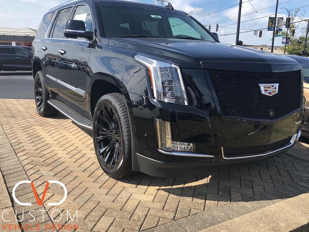 CVDAuto's tweet photo. Cadillac Escalade on Vogue Onxy wheels and Vogue Signature V tyres
#2020 #CadillacEscalade #Cadillac ⠀
#Escalade #Voguewheels #SCT2 #voguetyres #CVDauto
#CVD #CustomVehicleDesign
#CustomSUV #luxurysuv #Customized https://t.co/blhUeqMCZV