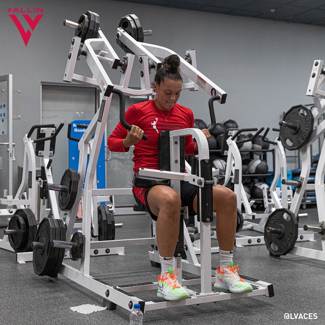 LVAces's tweet photo. Life in the bubble.
Train ➡️ Game 🔄 Repeat
#ALLIN ♦️♠️ https://t.co/y8BCUDOYZP