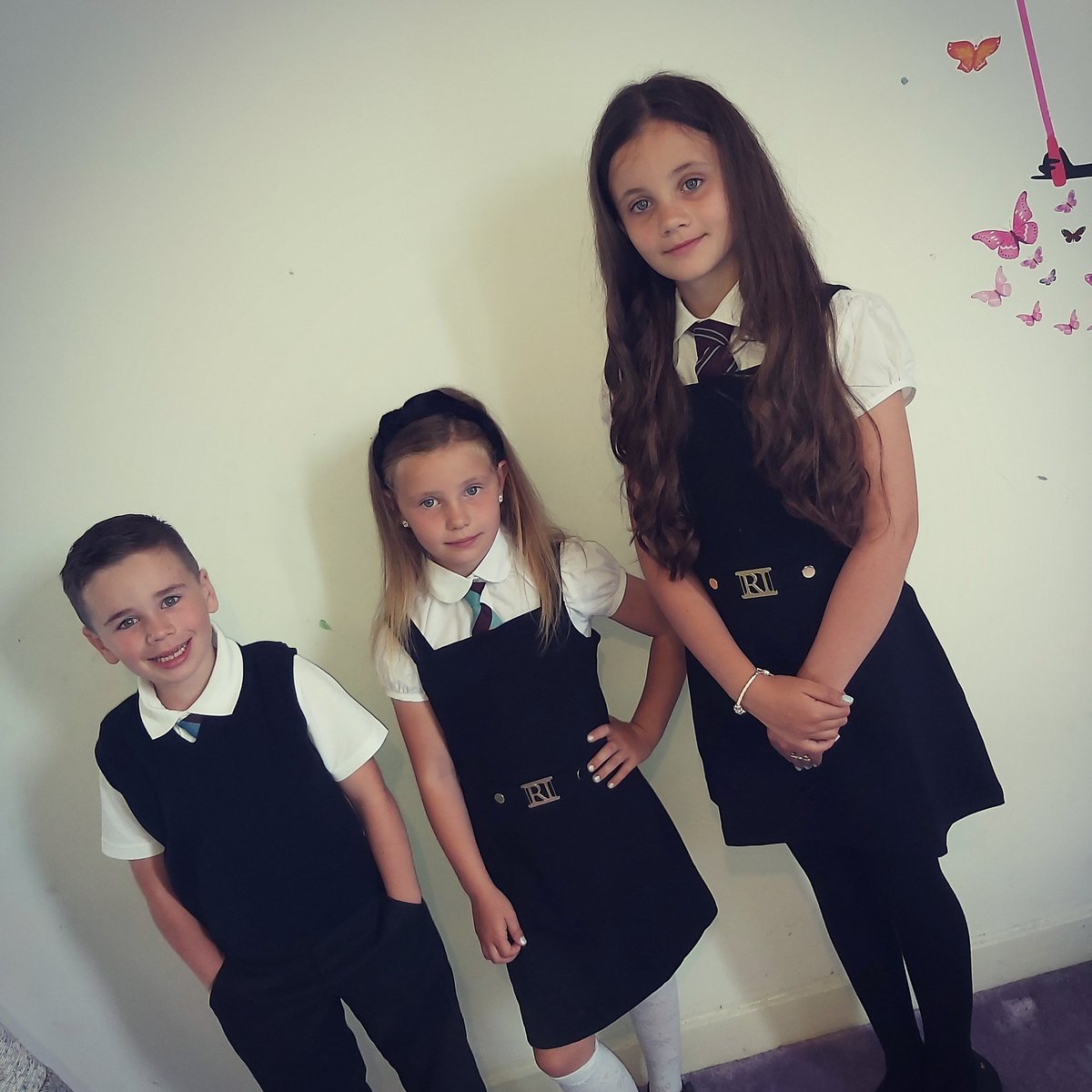 DuffKhadra's tweet photo. @Kirkcaldywestps  so glad you guys are back!! 🎉 

Annabel hope @misslonie123 enjoyed her first day at her new school,dean was so exctied to see @1MrsBell1 this morning and told me he had great fun with @MrsPMarshall1 https://t.co/ztgdVn3WkJ