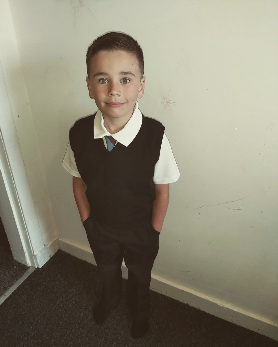 DuffKhadra's tweet photo. @Kirkcaldywestps  so glad you guys are back!! 🎉 

Annabel hope @misslonie123 enjoyed her first day at her new school,dean was so exctied to see @1MrsBell1 this morning and told me he had great fun with @MrsPMarshall1 https://t.co/ztgdVn3WkJ