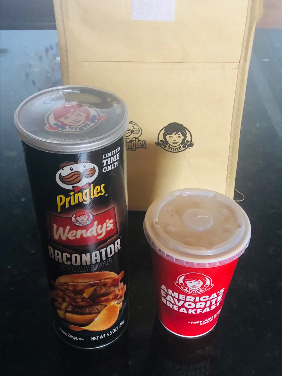 AMANDACZ85's tweet image. @gofooji @Pringles @Wendys Thank you 😊 #DippableBaconator
