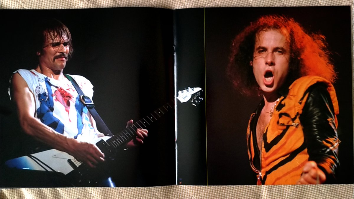 流れ星 年スコーピオンズ Scorpions 来日メンバー ルドルフ シェンカー Rudolf Schenker リズムギター クラウス マイネ Klaus Meine ボーカル No 6 流れ星 年スコーピオンズ Scorpions 来日メンバー ルドルフ シェンカー Rudolf Schenker リズムギター クラウス マイネ Klaus Meine ボーカル No 6
