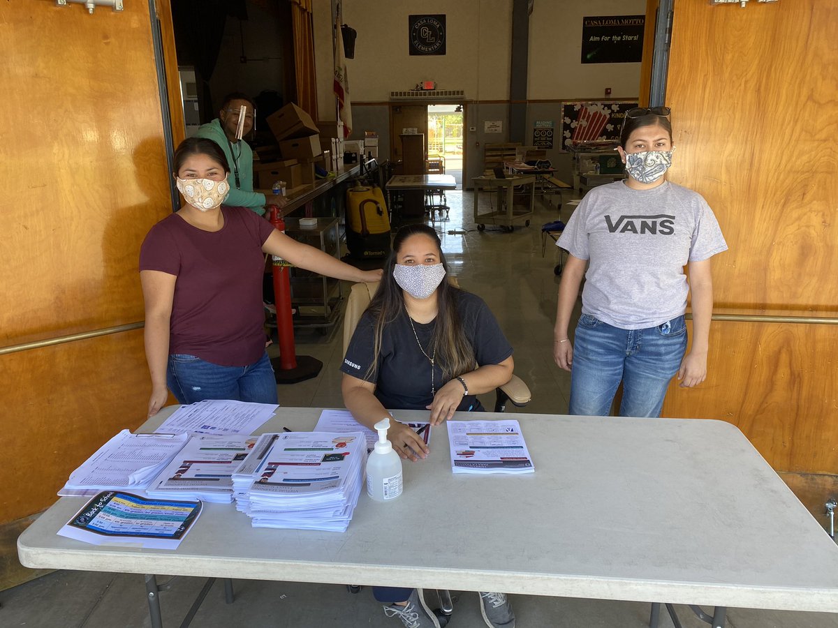 StephanieCee91's tweet photo. @CasaLomaBCSD Day 2/3 distribution https://t.co/knJoYN6Vwn