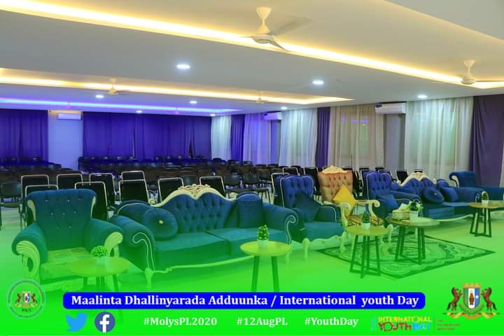 MoLYS_Puntland's tweet photo. Sawirro hordhac ah hoolka ay ka dhacayso xafladda xuska Maalinta Caalamiga ah ee Dhallinyarada Adduunka
HASHTAGS.
#Molyspl2020
#12AugustPl
#YouthDayUG2020
#IYD2020 https://t.co/npV8qQofgM