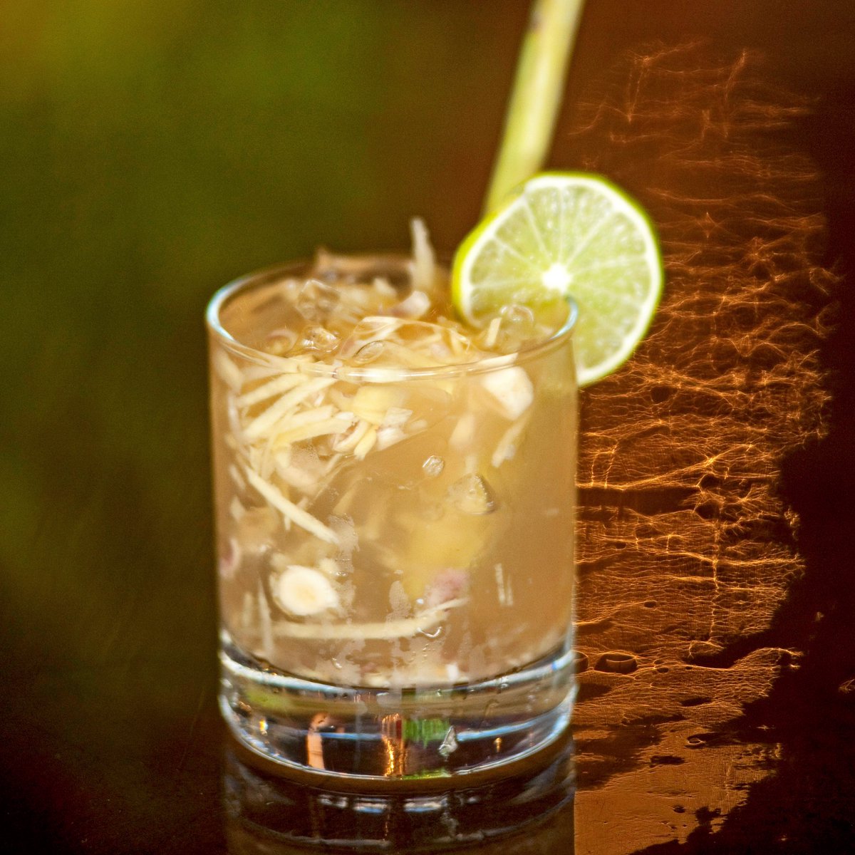 coconut_bay's tweet photo. Cheers to Mom on this Thai Mother’s Day! Summer celebrations with our refreshing Thaihito #thai #cheers #celebrate #outdoors #drinks #summer https://t.co/cqIE37fm3R