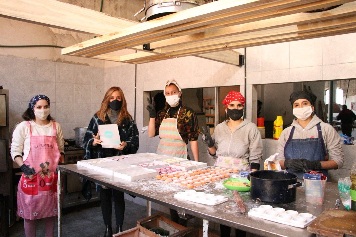 El Polo también cuenta con el #Ferroclub, un espacio que proporciona un paseo tan recreativo como didáctico.
Es un gran trabajo de inclusión productiva el que están llevando adelante <a href="/CNuestrapatria/">C NuestraPatria</a> #CTDAnibalVeron #Addhes #ComunidadFerroviaria y el #MovEstudiantilLiberación.