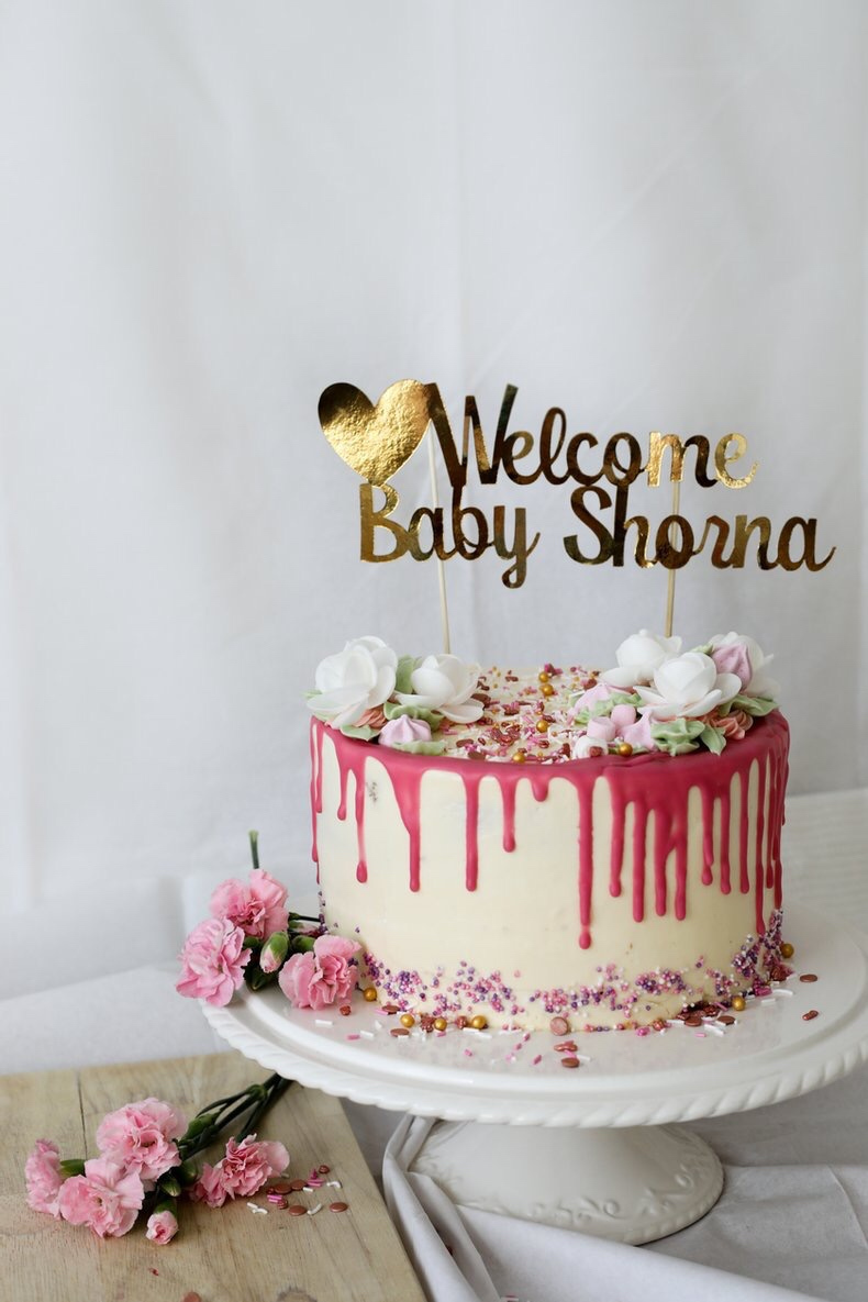 Welcome baby cake by Patisserie Rae, photo taken and styled by me.

#cakephotography #foodphotography #cakestyling #foodstyling #welcomebabycake