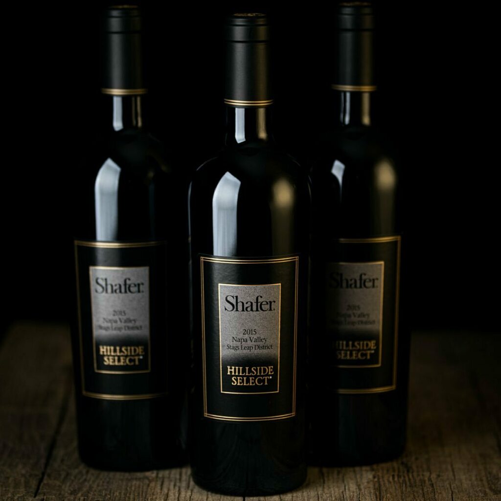 ChelseaVintners's tweet photo. Today we feature another star in our CV 100 , this time all the way from California 🇺🇸 
—
Over 4 decades, the visionary John Shafer and his son Doug, have built one of the most noteworthy estates of all Napa - the @shafervineyards winery has been dubbed … https://t.co/lpnqXCvXC1 https://t.co/DacOEwf5lZ