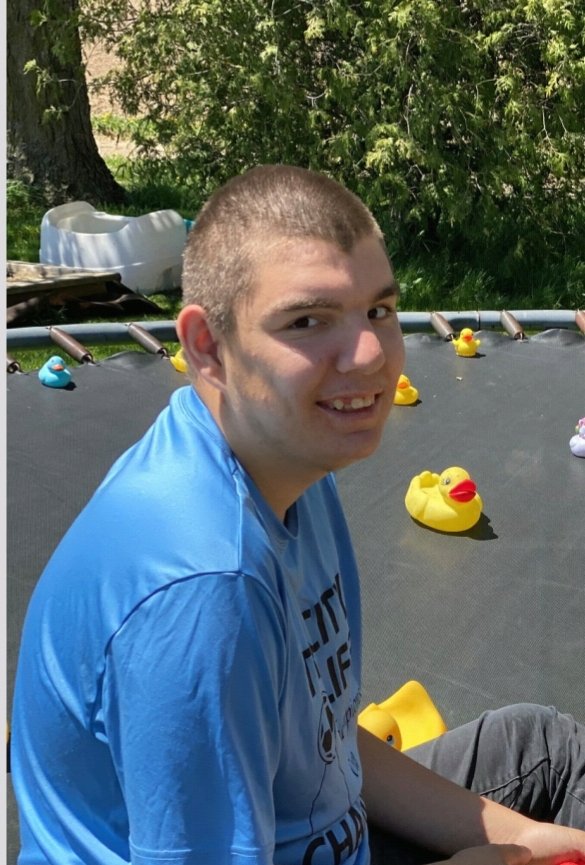 OPP_WR's tweet image. #PerthOPP searching for missing 19 year old male, Joseph "Joey" Woloshyn from Line 42, near Road 140 in Perth East.
Described as 5'8", slim build, short brown hair, yellow t-shirt and dark shorts.
There are concerns for his safety.
Any information, please call 1-888-310-1122. ^jj