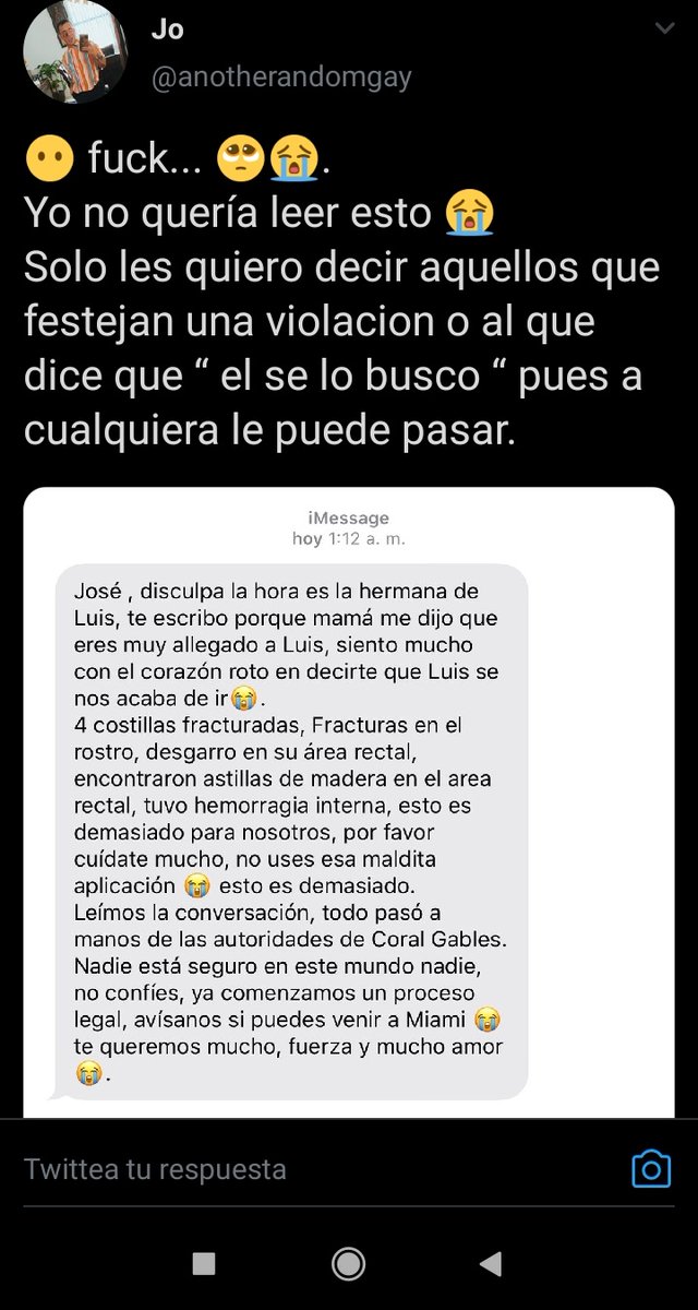 estendenciavzl's tweet photo. "Grindr" la aplicación de citas destinada a hombres gays o bisexuales, es tendencia por la historia de un chico que quedó a verse con alguien que conoció en la app, terminó golpeado y violado, falleció después de esto https://t.co/YFwNFPlxwv