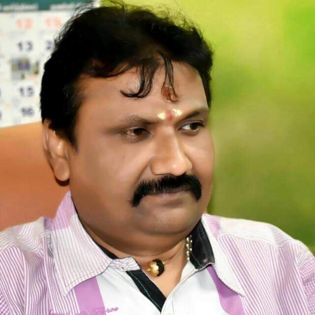 Rajkumaravi1's tweet photo. "   கண்ணீர் அஞ்சலி  "

***  மருத்துவர் அய்யாவின் தீவிரப் பற்றாளர் பாமக சீர்காழி தொகுதி அமைப்பு தலைவர்,.
கடந்த சட்டமன்ற தேர்தலின்  சீர்காழி தொகுதி பாமக வேட்பாளர் பொன்.முத்துக்குமார் அவர்களுக்கு கண்ணீர் அஞ்சலி... மயிலாடுதுறை மாவட்ட பாமக @drramadoss @draramadoss  @PMKDrRG https://t.co/fVOnRlsotl