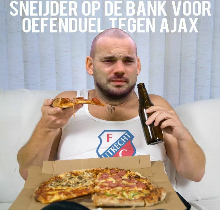 EfPOUWqWAAE2920?format=jpg&name=900x900