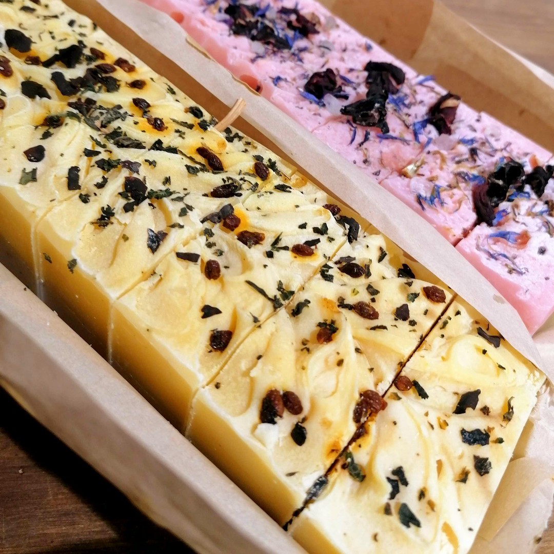 bmthtownbid's tweet photo. Want to try some new natural beauty products AND support a small local business?! Get the exclusive Wide Eye Summer Soaps before they disappear!
Available in-store now, find them in the Arcade!
#StayLocalSpendLocal @wideeye1 https://t.co/LOgEE6R9BA