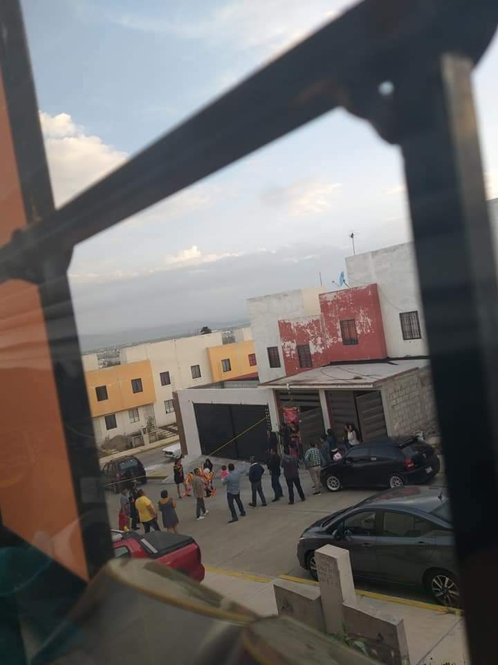 oso_tramposo's tweet photo. Yo digo que el que es tan tonto para ir a una fiesta en cuarentena merece morir. https://t.co/VQqr0if1Rq
