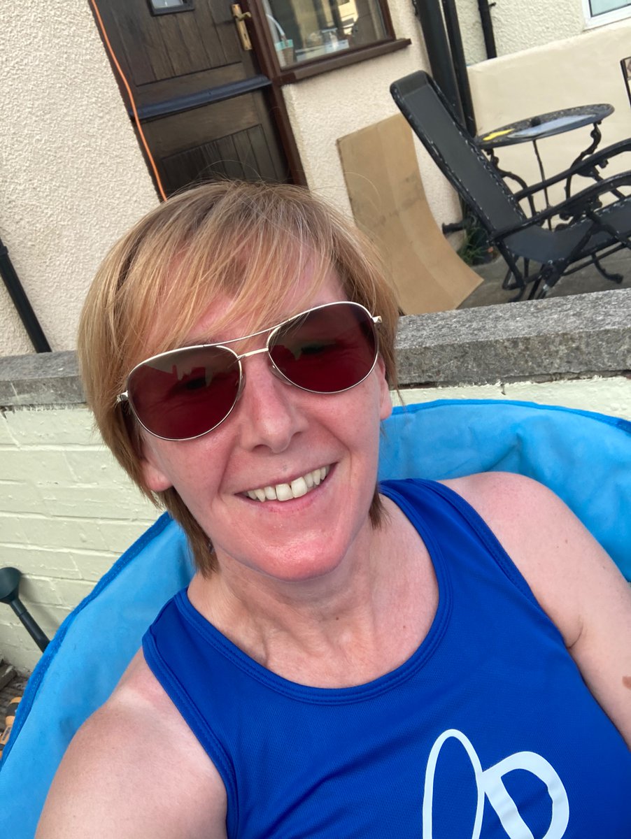ceeceeb70's tweet photo. Evening 🥵 run! #NursesActive @WeNurses @WeCYPnurses #beetrootface https://t.co/pdUuF5N7tt