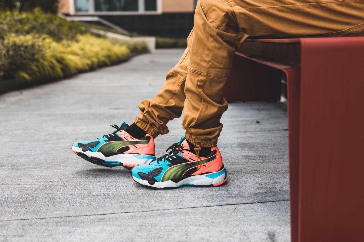 DTLRVILLA's tweet photo. The #Puma #LQDCELL Extol Old Circuit is now available.

🛒: https://t.co/oPHOs6NR63 https://t.co/N0BmlRCtmI