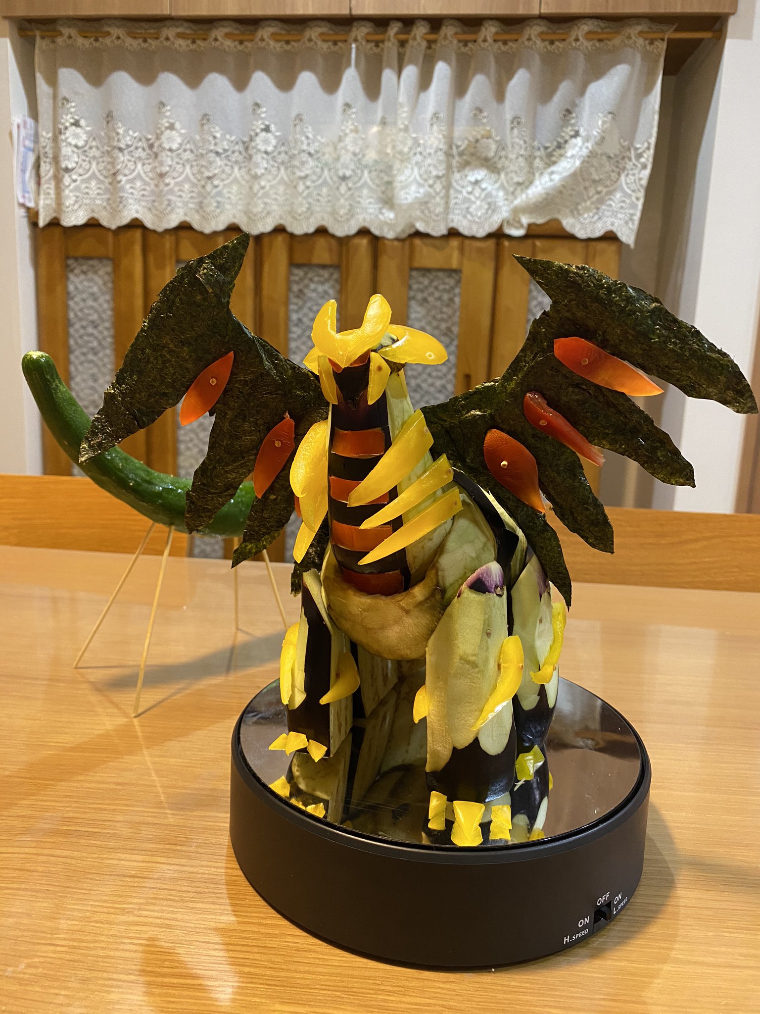 アメノミ 御先祖様が安全に帰還できるように耐久寄りの龍を用意しました 精霊馬 お盆 ギラティナ 精霊馬 T Co Yan4yrqlqw Twitter