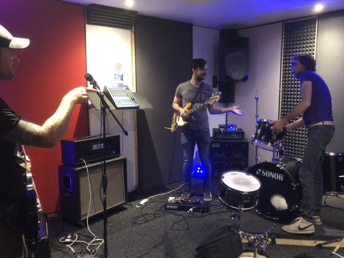 Setting up for a night of playing 😁 #Playing #music #recording #NowPlaying #drums #guitarist