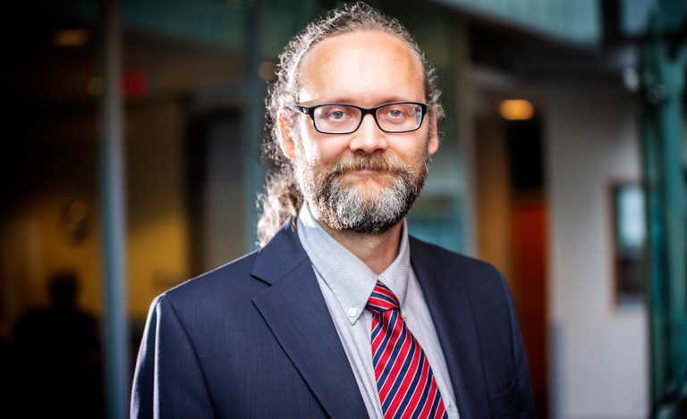 Helmed by <a href="/alexdevisscher/">Alex De Visscher</a>, the Department of Chemical and Materials Engineering just moved to the new Applied Science Hub, where it can do research at a competitive level. #GinaCodySchool #ChemicalEngineering #MaterialEngineering <a href="/SAnbuhi/">Sana Anbuhi</a> <a href="/zhibin_ye/">Zhibin Ye</a> 

bit.ly/33TfOgL