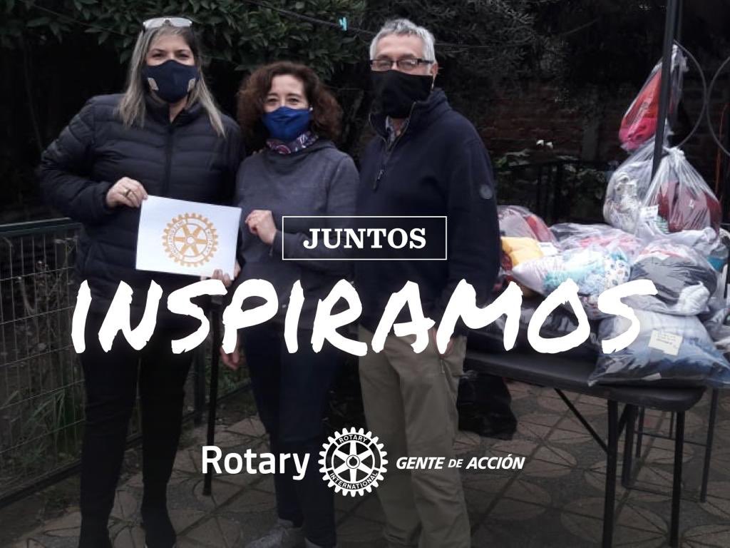 Rotary ochagavia oriente junto con la cruz roja de chile en donación de ropa para los mas necesitados.
SOMOS GENTE EN ACCIÓN